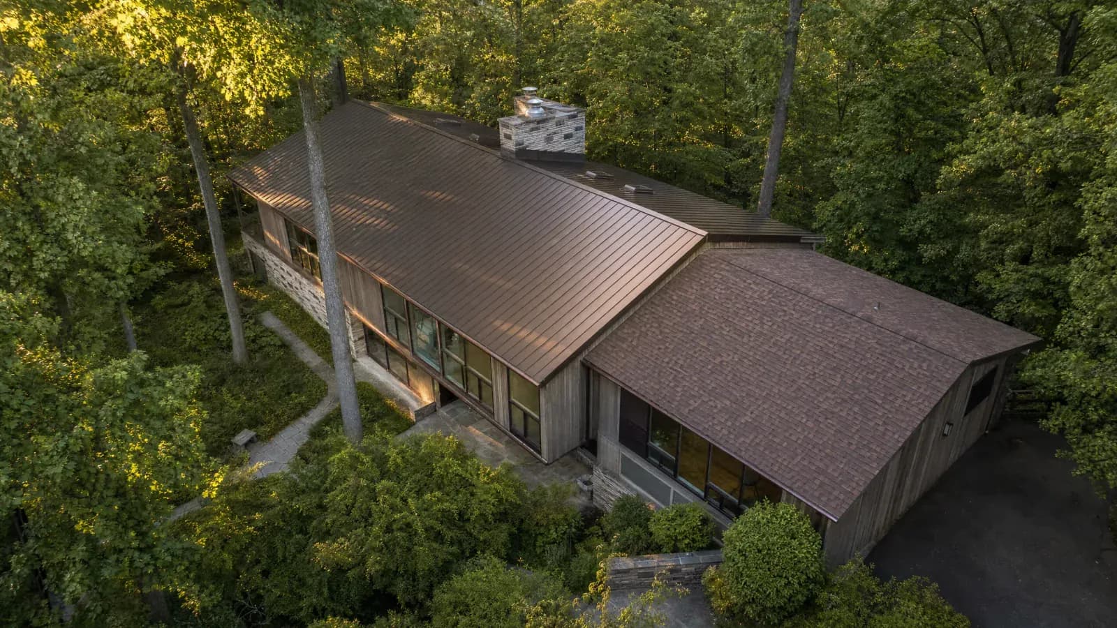 Various roofing materials used on Northern Virginia homes